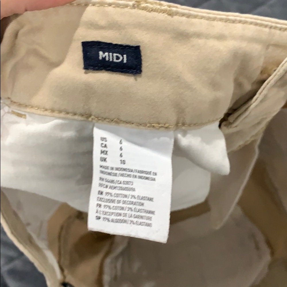 4 pairs of american eagle shorts - Picture 11 of 16
